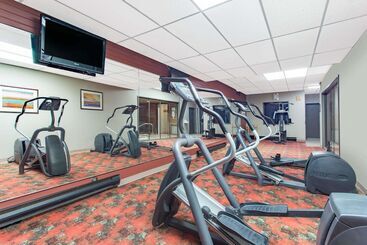 هتل Ramada By Wyndham Williams Lake