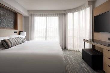 هتل Vancouver Airport Marriott