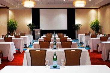 هتل Vancouver Airport Marriott
