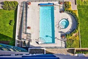 هتل Vancouver Airport Marriott