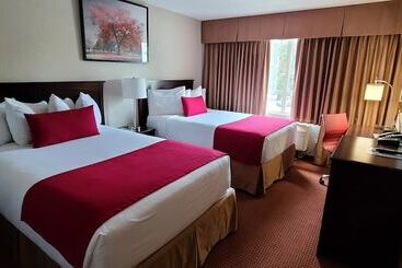 هتل Surestay By Best Western Richmond Vancouver Airport