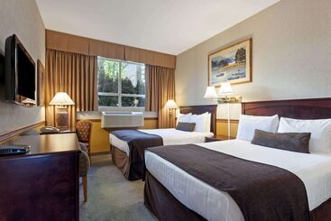 هتل Surestay By Best Western Richmond Vancouver Airport