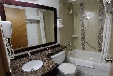 هتل Surestay By Best Western Richmond Vancouver Airport