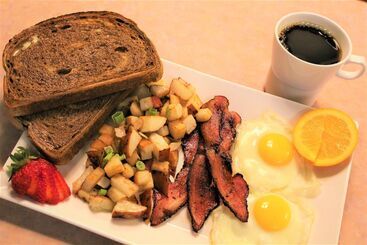 استراحتگاه Ramada Plaza By Wyndham Regina Downtown