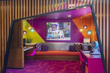 هتل Accent Inns Vancouver Airport