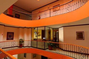 Best Western Hotel & Casino Kamuk