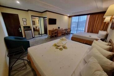 Best Western Hotel & Casino Kamuk