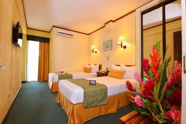 Best Western Hotel & Casino Kamuk