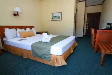 Best Western Hotel & Casino Kamuk