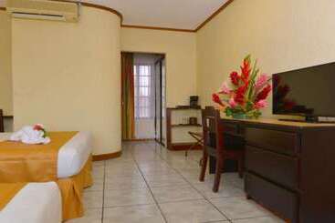 Best Western Hotel & Casino Kamuk