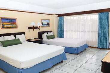 Best Western Hotel & Casino Kamuk