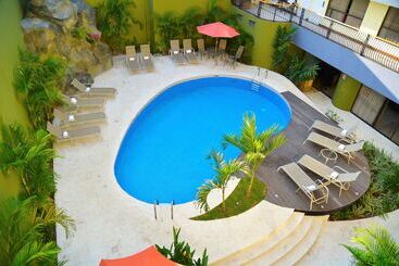 Best Western Hotel & Casino Kamuk