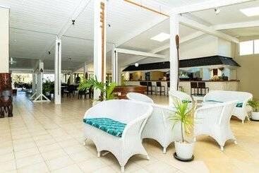 هتل Club Raro Resort  Adults Only