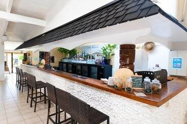 هتل Club Raro Resort  Adults Only
