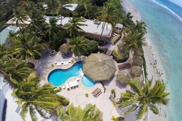 هتل Club Raro Resort  Adults Only