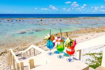 هتل Club Raro Resort  Adults Only