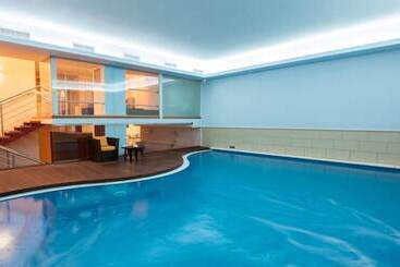 هتل Royal Neptun