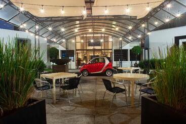 هتل Parque Del Lago Boutique