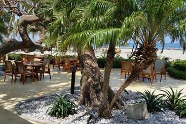 בית מלון כפרי Tamaca Beach Resort