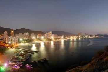 בית מלון כפרי Tamaca Beach Resort