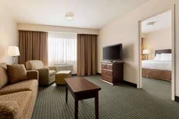 Travelodge Hotel By Wyndham Weyburn