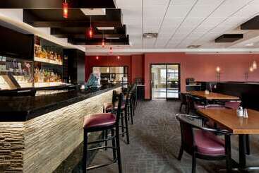 Travelodge Hotel By Wyndham Weyburn