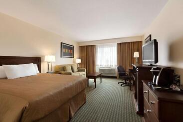 Travelodge Hotel By Wyndham Weyburn