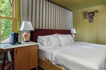 Отель Trinity House Inn