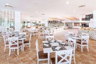 هتل Tryp Cayo Coco
