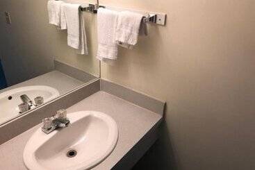 هتل Westwind Motor Inn