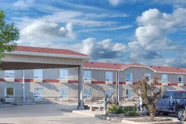 מוטל Super 8 By Wyndham Brandon Mb