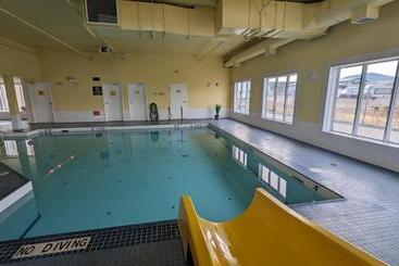 مُتل Ramada By Wyndham Cranbrook