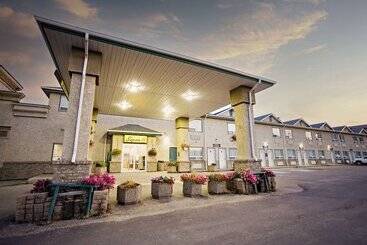 مُتل Super 8 By Wyndham Drayton Valley