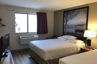 مُتل Super 8 By Wyndham Salmon Arm