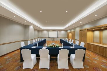 هتل Crowne Plaza Chengdu City Center, An Ihg