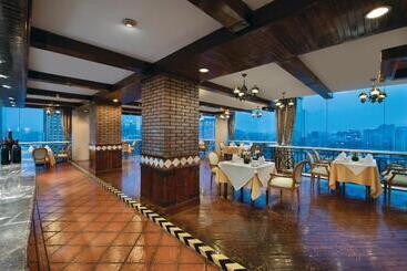 هتل Crowne Plaza Chengdu City Center, An Ihg