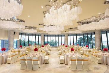 Grand Bay Hotel Zhuhai