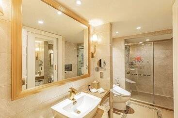 Grand Bay Hotel Zhuhai