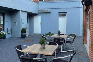 هتل Herning City