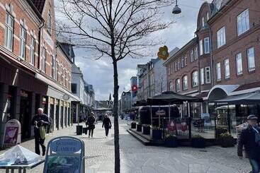 هتل Herning City