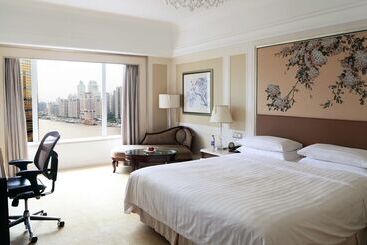 هتل Pudong Shangrila, Shanghai