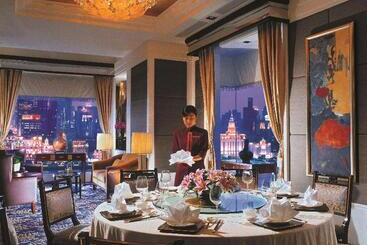 هتل Pudong Shangrila, Shanghai