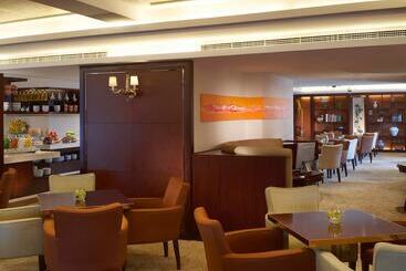 هتل Shangrila Dalian