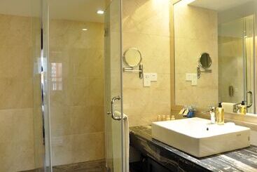 Shenzhen Sunshine Hotel, Luohu