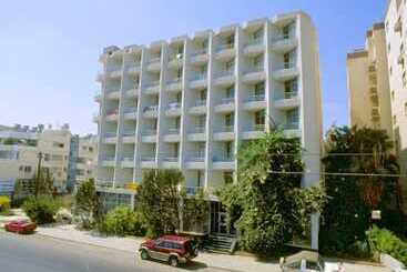 هتل Sylva