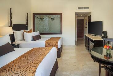 استراحتگاه Jewel Palm Beach