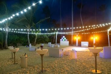 استراحتگاه Jewel Palm Beach
