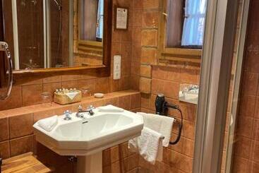 Romantik Hotel U Raka