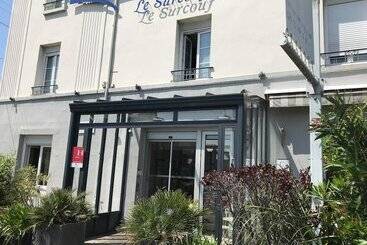 Brit Hotel Le Surcouf