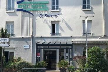Brit Hotel Le Surcouf